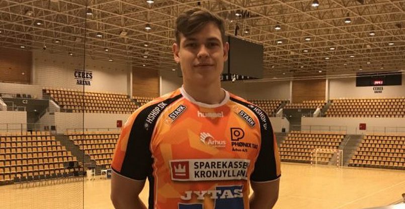 Дания. Линейный "Гудме" Лукас Йоргенсен расторг контракт с клубом и перешел в "Орхус"