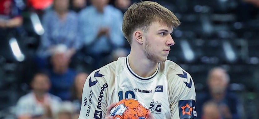 Двукратный победитель Европейской лиги в составе "Фленсбурга" Оскар Чертович продолжит карьеру в "Выбжеже"