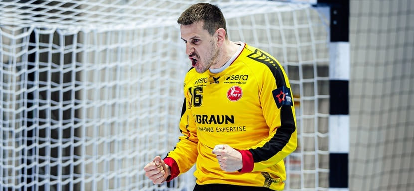Автором лучшего сейва по итогам первых четвертьфинальных матчей мужской Европейской лиги стал Небойша Симич из "Мельзунгена" (ВИДЕО)