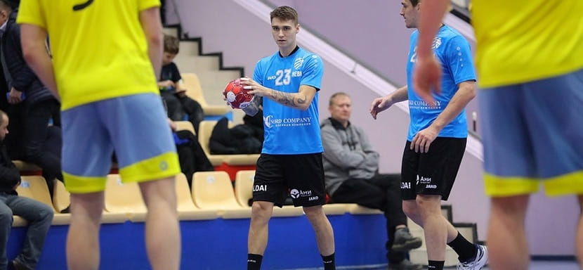 Olimpbet Суперлига. 23-летний правый крайний Андрей Гордеев, покинувший "Неву", стал игроком астраханского "Динамо"