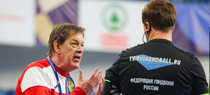 Велимир Петкович: "В сборной есть игроки, которые в клубах на тренировках больше стоят на площадке, чем бегают, и это сказывается на игре команды"