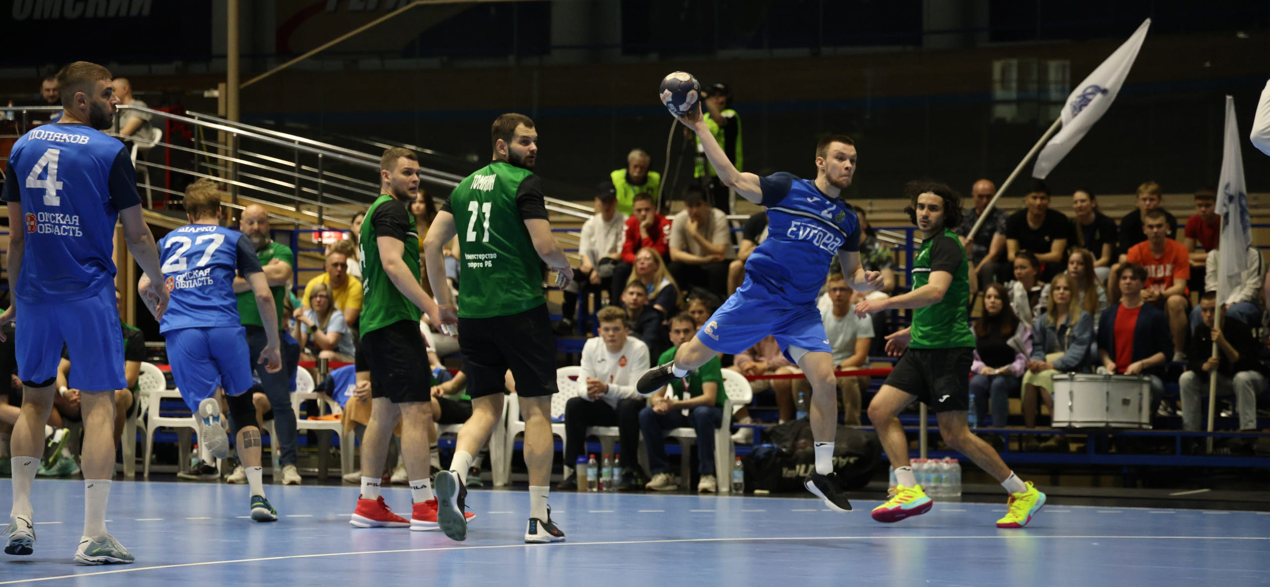 Olimpbet Суперлига. Омский "Скиф" победил уфимский "Акбузат". Теперь обеим командам предстоит отстаивать место в элите в стыковых матчах