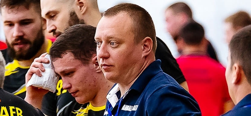 Olimpbet Суперлига. Владимир Малютин возвращается к работе в административном корпусе саратовских "аграриев"