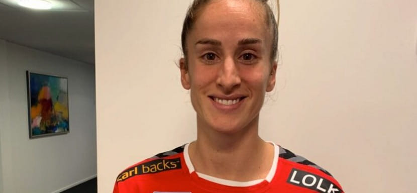 Испанка Нереа Пена официально перешла в “Эсбьерг”. За новую команду она может сыграть уже в воскресенье против “Ростов-Дона”