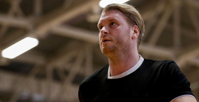 Суперлига. Эстонский правый полусредний Денер Яанимаа наконец присоединился к "Спартаку" и провел тренировку с командой