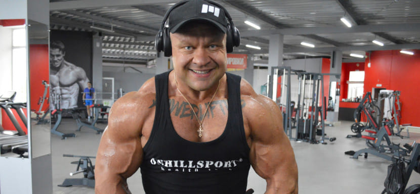 Чемпион мира по пауэрлифтингу Иван Подрез: "То, чего я добился в силовом троеборье, всё связано с гандболом, где мне привили дисциплину"