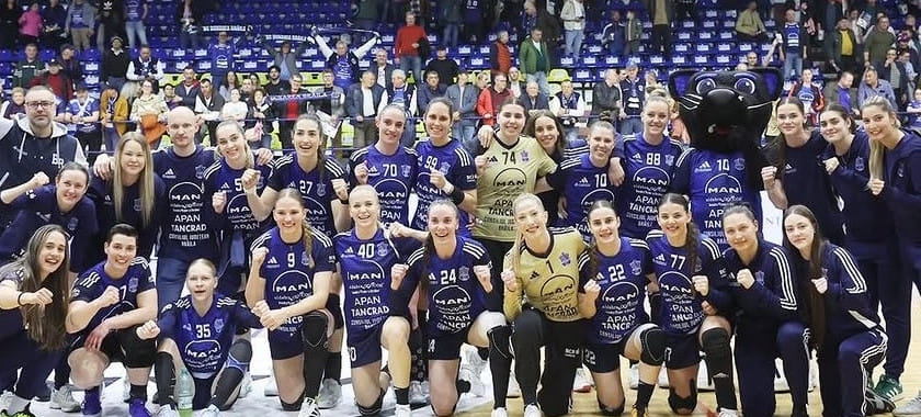 "Рапид" Шамановской не смог обыграть "Залэу" в чемпионате Румынии. "Дунэря" дома разобралась с "Тыргу-Жиу", "Байя-Маре" Ильиной проиграл