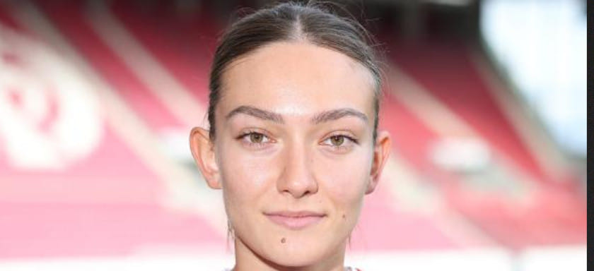 Германия. Хорватская правая полусредняя Нивес Клобучар перешла из "Майнца" в леверкузенский "Байер"