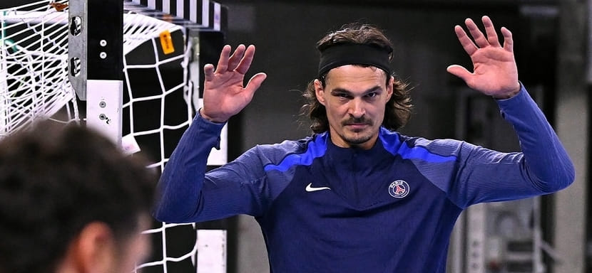 Олимпийский чемпион в составе сборной Дании Янник Греен всё же будет играть за ХЁЙ, несмотря на вылет клуба из элиты