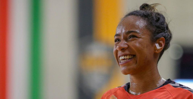 Эстель Нзе-Минко о переходе в "Дьер": "Играть в таком культовом клубе всегда было для меня мечтой"