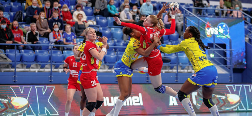 Delo Лига чемпионов. ЦСКА одержал победу над "Мецем" и вышел в 1/8 финала, где сыграет с "Бухарестом". "Оденсе" одолел "Кастамону"