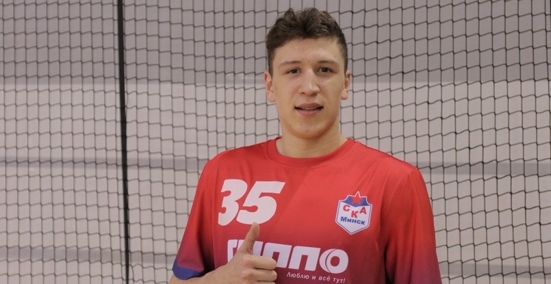Беларусь. Минский СКА подписал контракт с украинским линейным Александром Онуфриенко, ранее выступавшим в ЗТР и "Моторе"