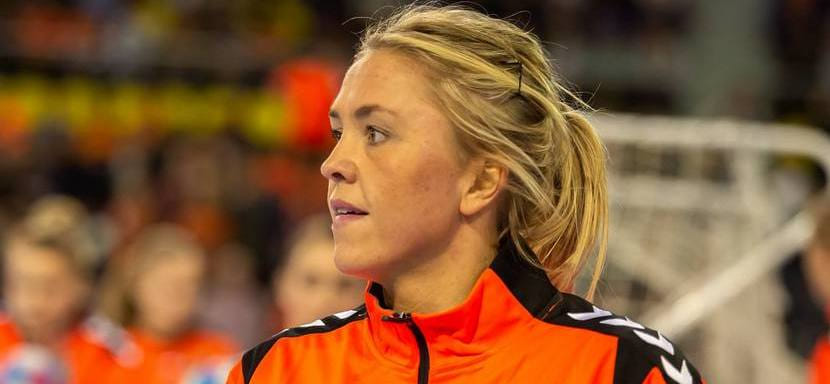 Франция. Правая полусредняя "Тулона" Харрис Роземален спустя восемь месяцев возвращается на площадку