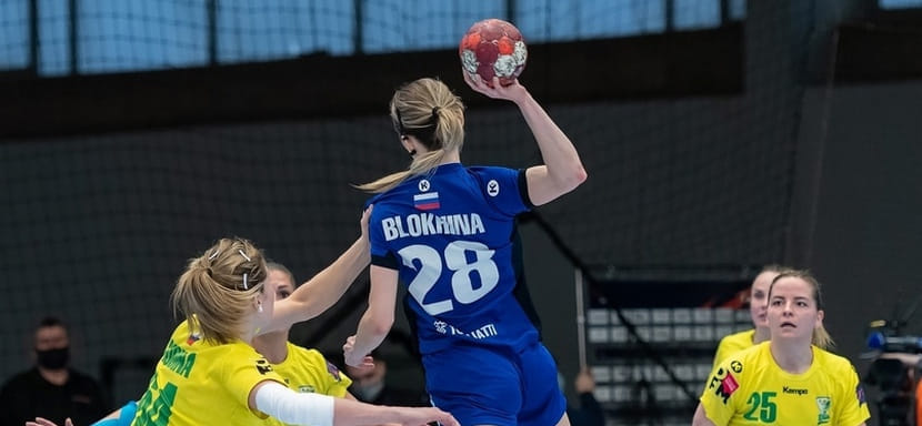 Левая крайняя "Лады" Алёна Блохина приостановила карьеру. Юлия Кунцевич прооперирована, Елизавету Малашенко ждёт операция