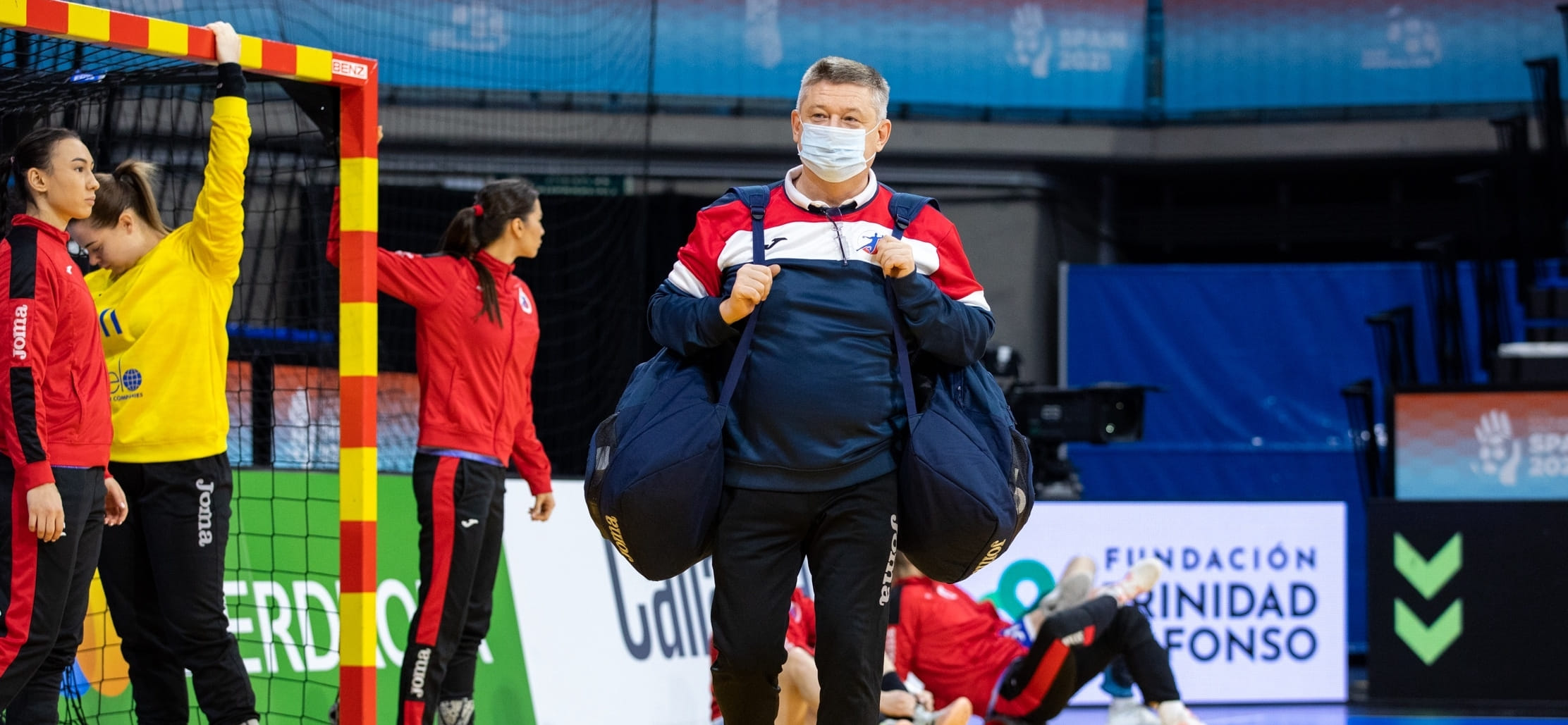 Еще раз о Токио. Теневые герои Олимпиады: начальник команды, врач, психолог, видеоаналитик, массажисты