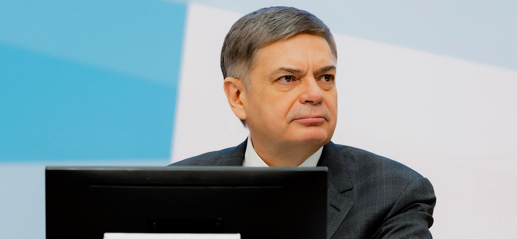 Россия. Сергей Шишкарёв о постройке спортивного центра в Москве: "Разработан новый проект. Он гораздо масштабнее, чем мы его видели"