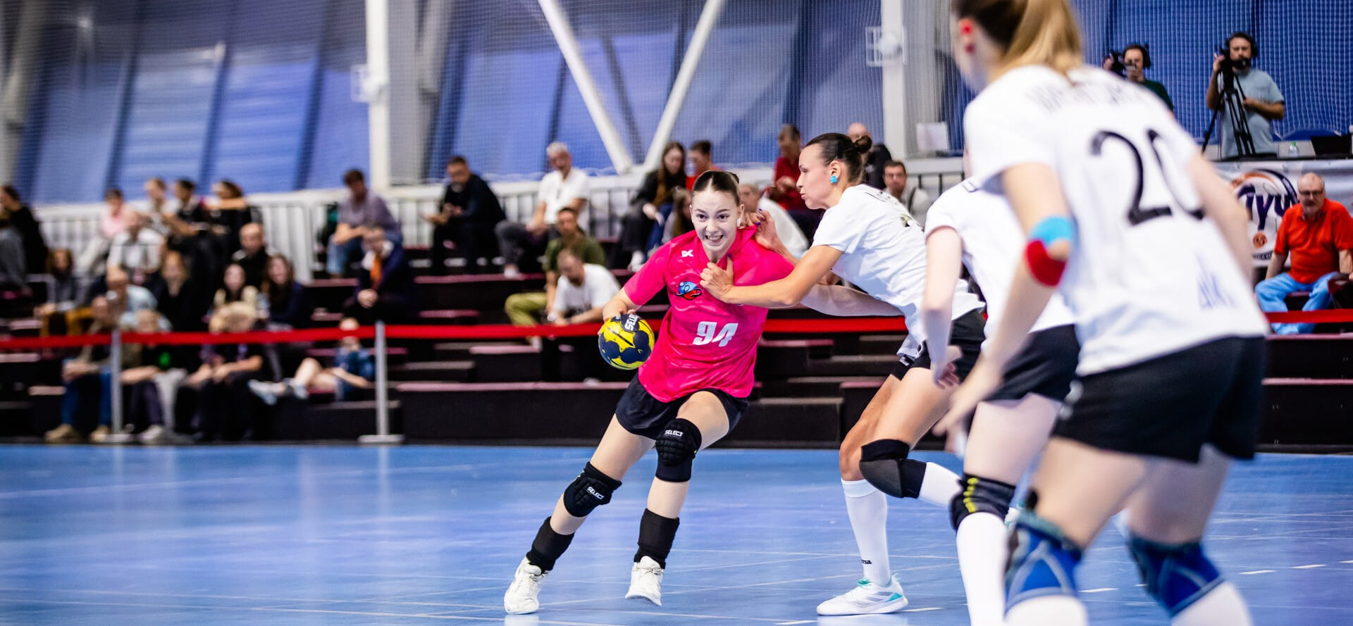 "Уфа-Алиса" с новым тренером и последний шанс "Рапида". Что смотреть на неделе, трансляции плюс прогноз эксперта