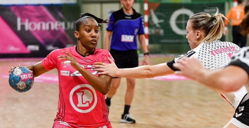 Франция. Разыгрывающая "Флери" Эятне Рисо Гомес пропустит остаток сезона из-за травмы колена