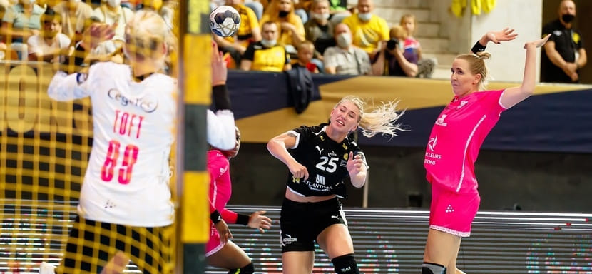 Delo Лига чемпионов. "Ростов-Дон" сегодня сыграет заключительный матч группового раунда против "Бреста". Известны составы команд