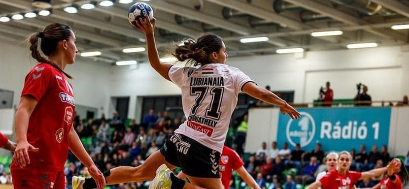 Правая крайняя из России Екатерина Лубяная стала одноклубницей Юлии Хаврониной по израильскому "Маккаби" из Рамат-Гана