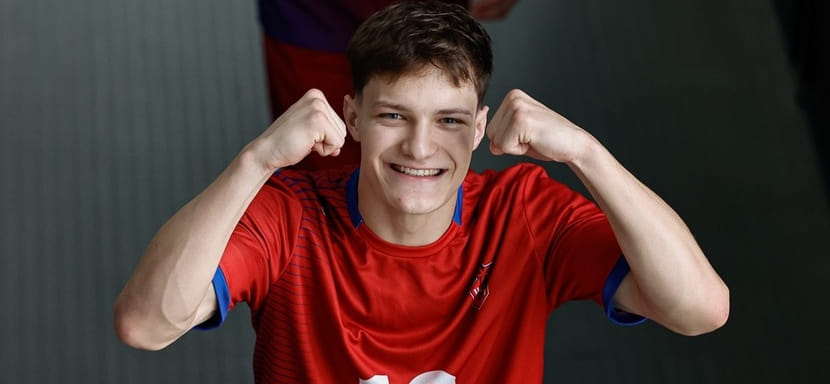 Игроки ЦСКА Иван Ерканов и Дмитрий Холмов ответили на вопросы школьной программы (ВИДЕО)