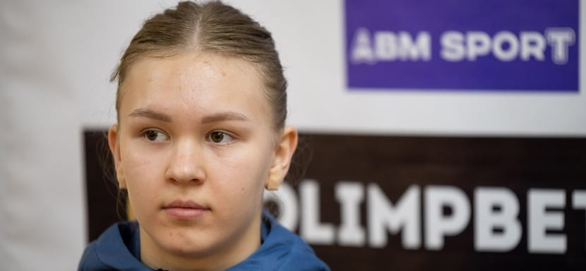 Olimpbet Суперлига. 19-летняя правая крайняя Дарья Миленина продлила контракт со звенигородской "Звездой"