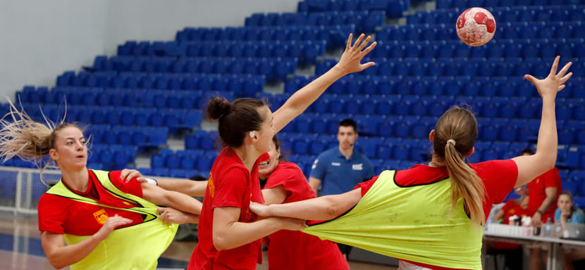Олимпиада. В рамках подготовки к Токио команда Черногории провела товарищеский матч с девичьей сборной U-19, которую возглавляет Татьяна Ераминок