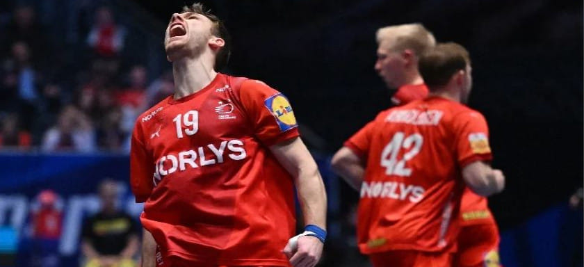 Сборная Дании уверенно обыграла команду Хорватии в финале чемпионата мира по гандболу и в четвёртый раз подряд стала сильнейшей на планете