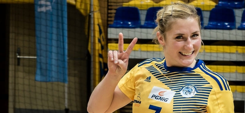 Женская бундеслига. Линейная Александра Дорш стала игроком "Майнца"