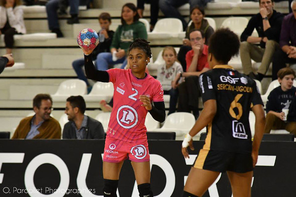 Женский Кубок Франции. "Флери" и "Ницца" вышли в одну восьмую финала