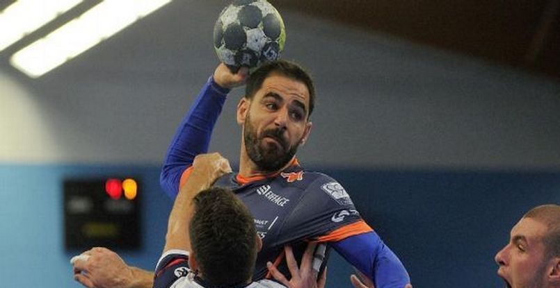 Лига чемпионов. Разыгрывающий "Бидасоа" Серхио Де ла Салуд получил травму в игре с "Еурофармом"