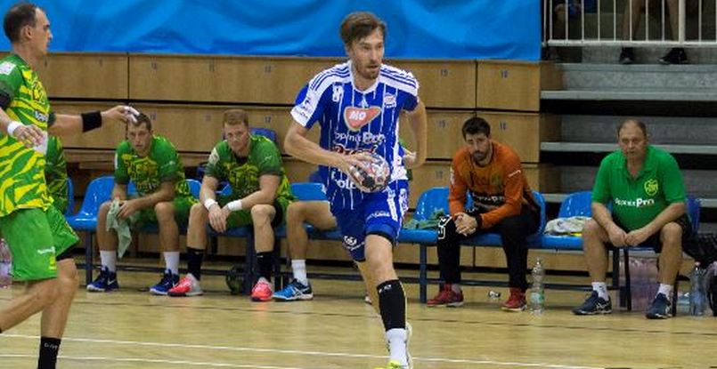 Венгрия. Капитан "Пика" Юнас Чельман перенес операцию на колене и вернется в строй только к февралю