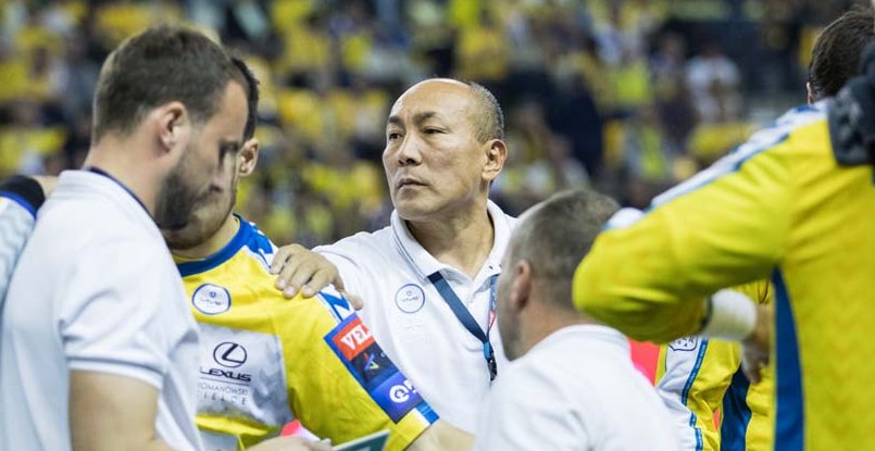 Лига чемпионов. Талант Дуйшебаев "Донцов — парень двухметрового роста с очень сильным броском и хорошей игрой в защите"