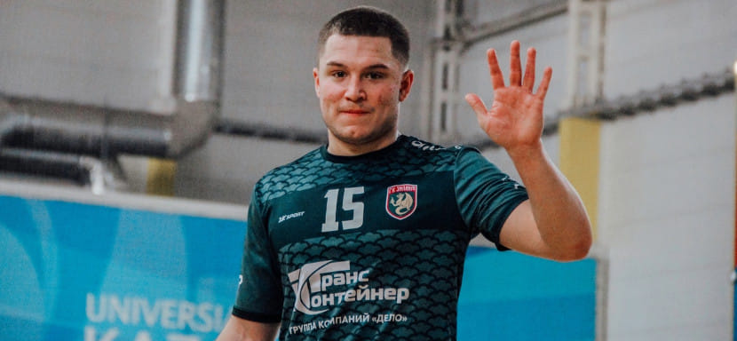 21-летний левый крайний Иван Чапленков расстался с казанским "Зилантом"