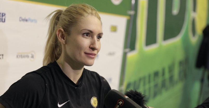 Суперлига Париматч. Полусредняя "Ростов-Дона" Владлена Бобровникова: "Амброс требует от нас агрессивной игры в защите" 