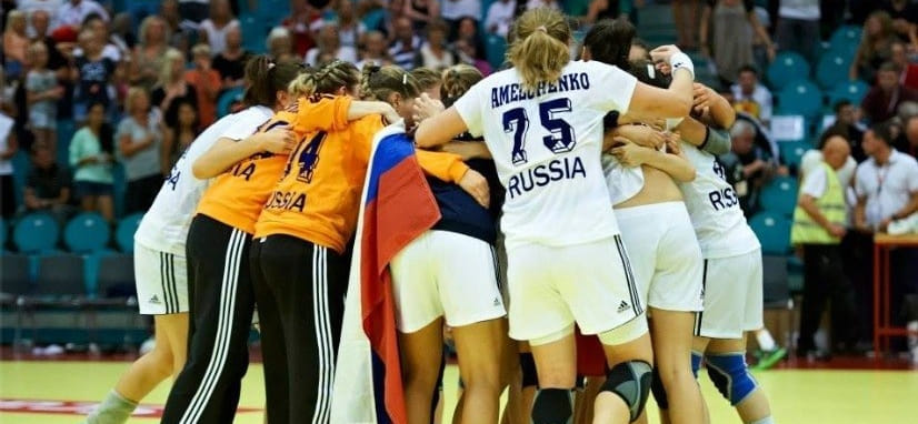 Победы молодёжи — ключ к успехам взрослых? Россия согласна. А датчанки с норвежками лишь посмеются