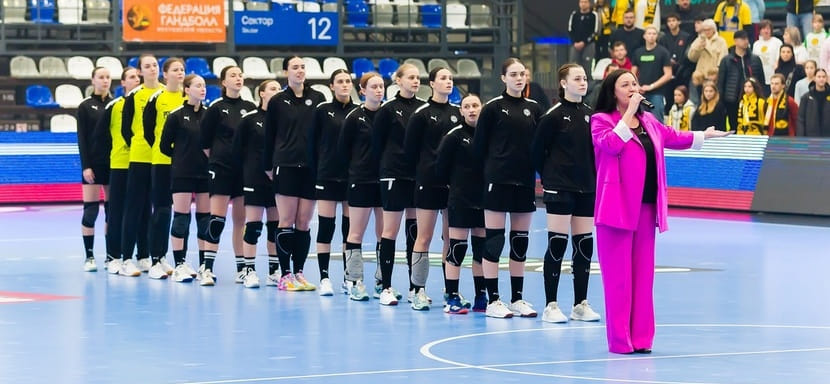 Россия. Молодёжные составы "Ростова" сдали нормативы ГТО вместе с болельщиками клуба (ВИДЕО)