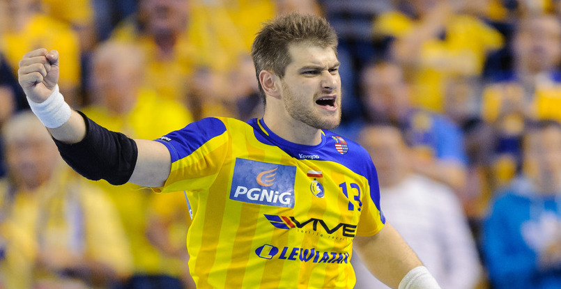 Польша. Испанский линейный Хулен Агинагальде продлил контракт с "Виве"