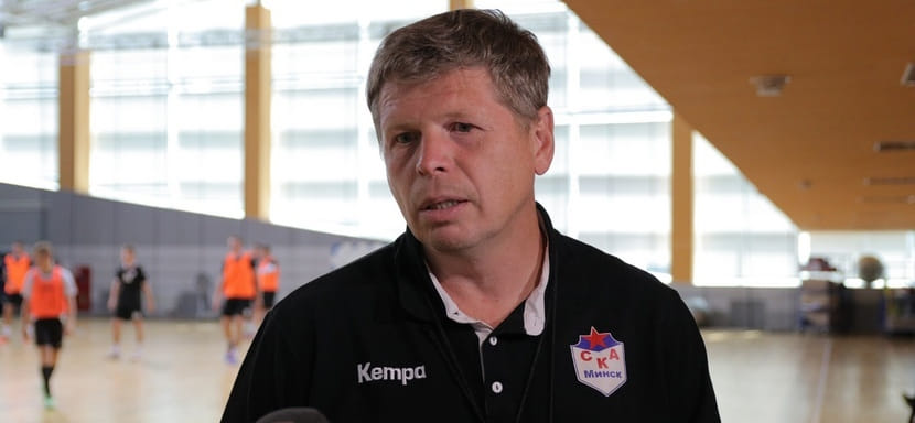 Беларусь. Игорь Папруга: "В СКА нет разделения вратарей на первый, второй или третий номера. В составе на матч с "Брестом" Юрча, решили дать ему шанс"