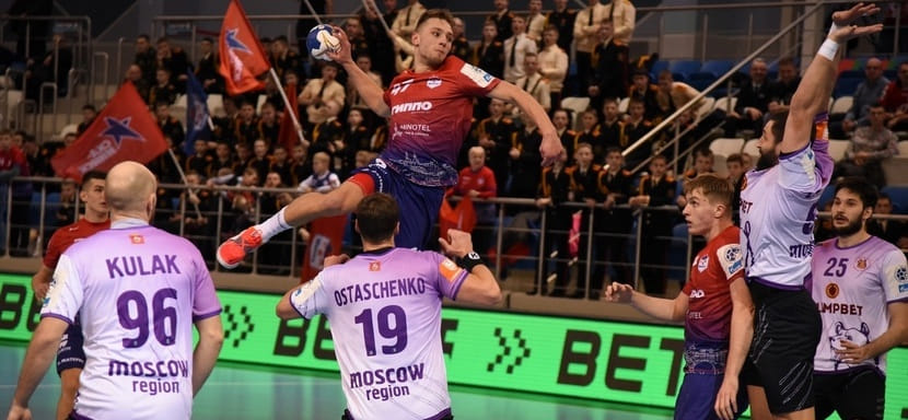 SEHA-Gazprom League. Известны полуфинальные пары: "Чеховские медведи" сыграют с минским СКА, а "медведи" из Перми сразятся с "Брестом"