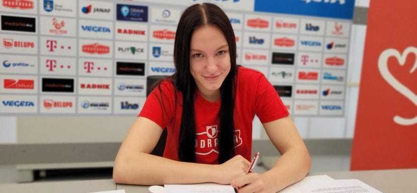 Балканы. Правая крайняя "Подравки" Лана Стругар получила контракт в главной команде