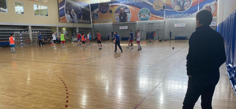 Основной состав "Чеховских Медведей" провел спарринг с юношеской сборной России (U-18). Победа осталась за подмосковным клубом