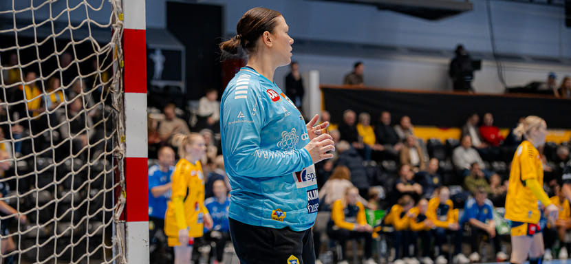 Самым ценным игроком тура в женской Лиги чемпионов признана вратарь "Икаста" Филиппа Иден (ВИДЕО)