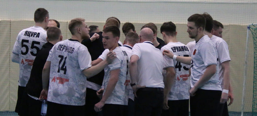 "Акбузат" в гостях крупно уступил столичной МССУОР №2 – "Академии" в первой встрече серии переходных матчей за право участия в Суперлиге
