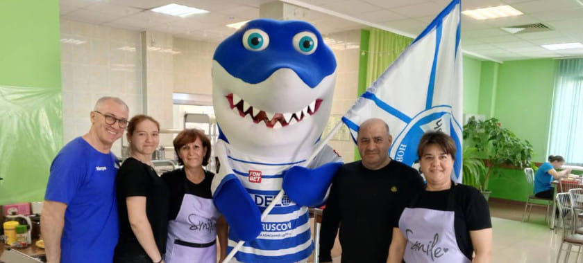 "Исключаем майонез и свинину". Главный по питанию в "Черноморочке" — о деталях стола гандболисток