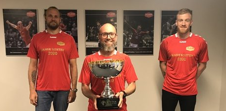 Дания. "Ольборг" продлил контракты с главным тренером Стефаном Мадсеном, линейным Рене Антонсеном и полусредним Хенриком Мельгордом