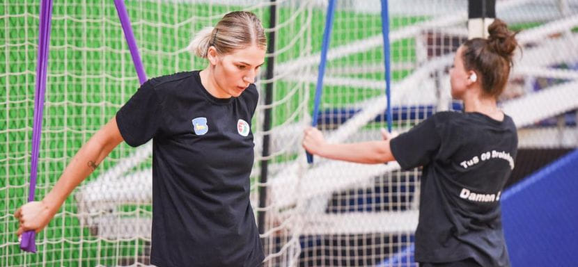 Беларусь. Гандболистки "Гомеля" приступили к тренировкам. Сбор будет проходить дома. Комментарий главного тренера (ФОТО)