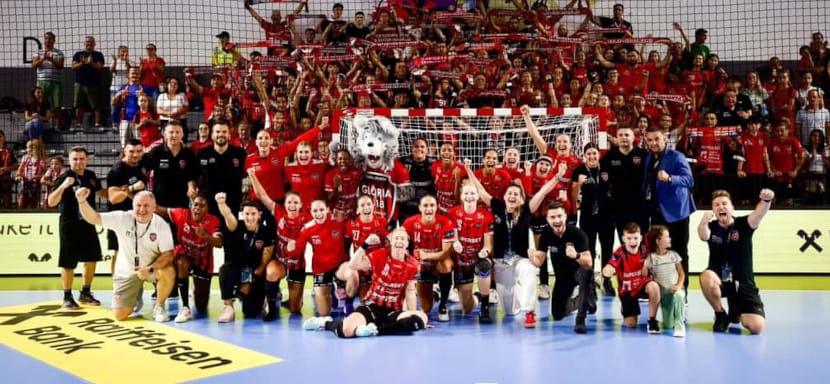 "Глория Бистрица" Кирдяшевой взяла верх над "Вылчей" Мокат, "Глория Бузэу" Ильиной уступила "Байя-Маре" в матчах "цветочной лиги"