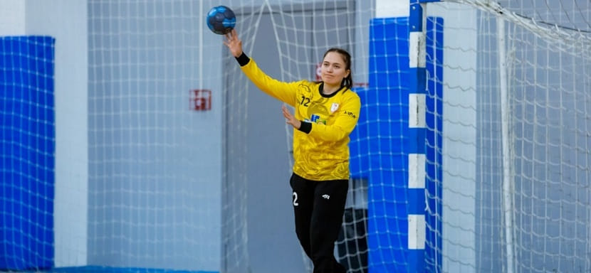 Высшая лига. Вратарь Мария Голышева признана болельщиками лучшим игроком "Уфы-Алисы" в первой части чемпионата