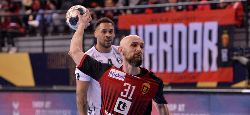 Лига чемпионов. Российский крайний "Вардара" Тимур Дибиров вошел в символическую сборную и в число авторов лучших голов 14-го тура (ВИДЕО)